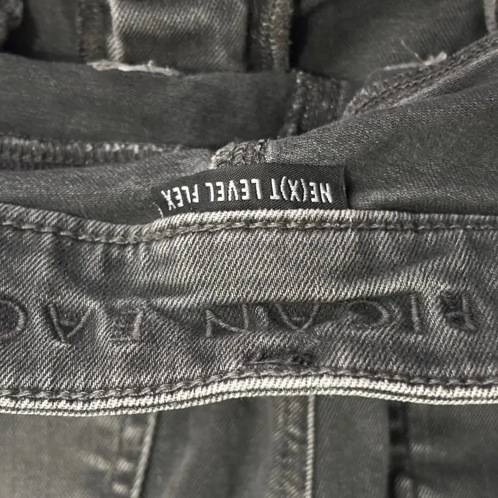 American Eagle Jeans Mens 29x32 Next Level Flex Stacked Destroyed Ripped‎ Torn